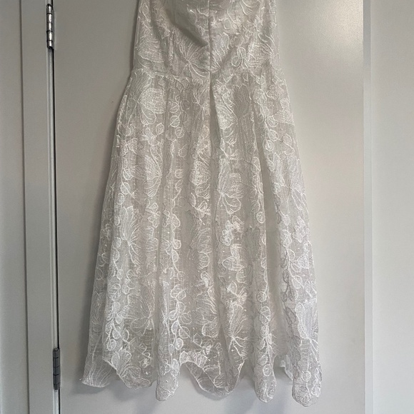 Elegant White Lace Strapless Dress  *Size-34 A/B top **Free Shipping** - Picture 2 of 10